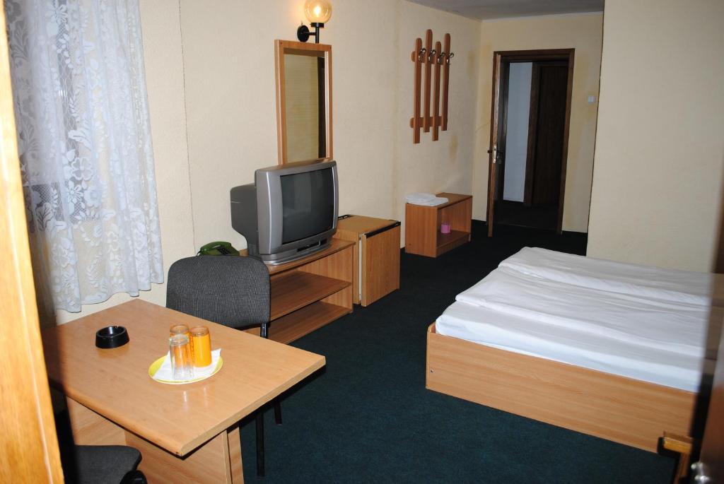 Hotel West Scheia Ruang foto