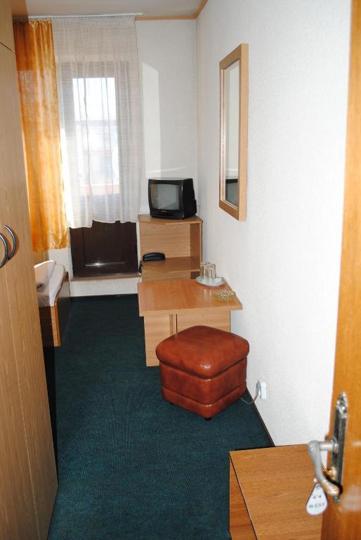 Hotel West Scheia Ruang foto
