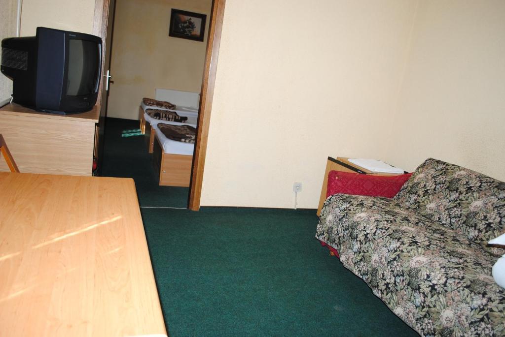 Hotel West Scheia Ruang foto