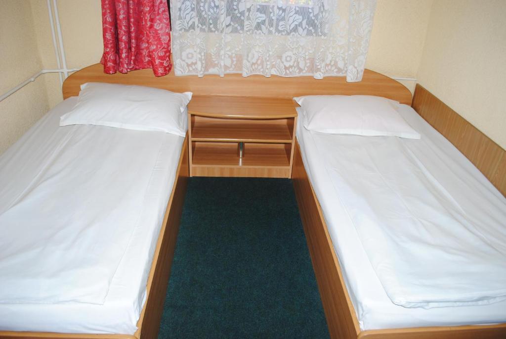 Hotel West Scheia Ruang foto