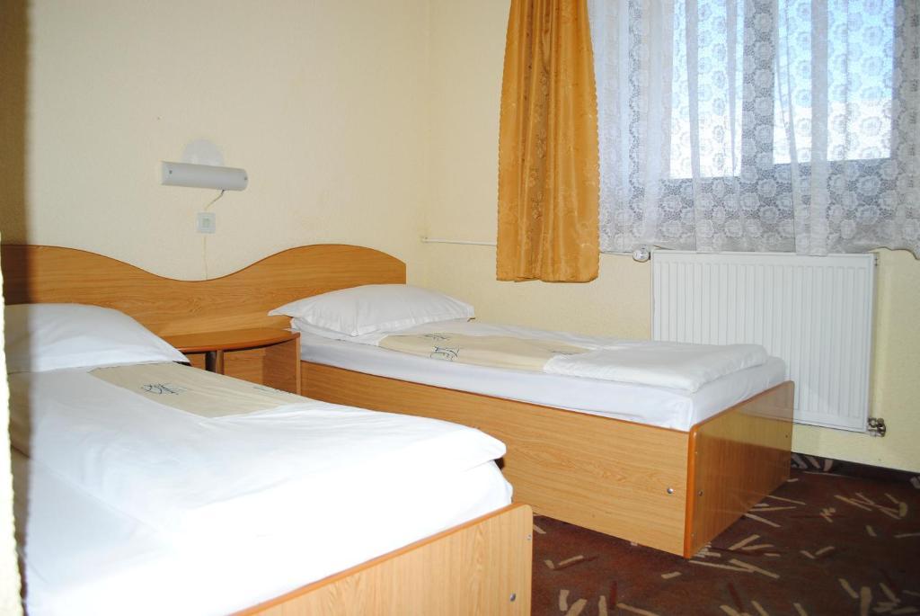 Hotel West Scheia Ruang foto
