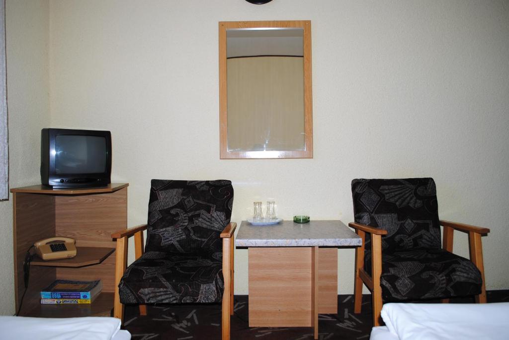 Hotel West Scheia Ruang foto