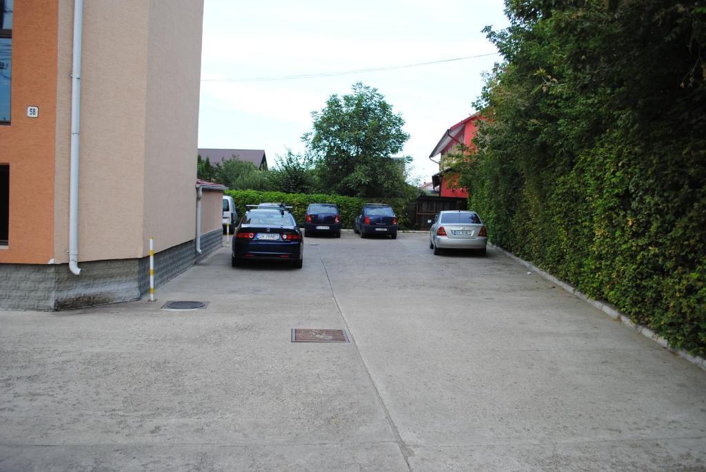 Hotel West Scheia Bagian luar foto